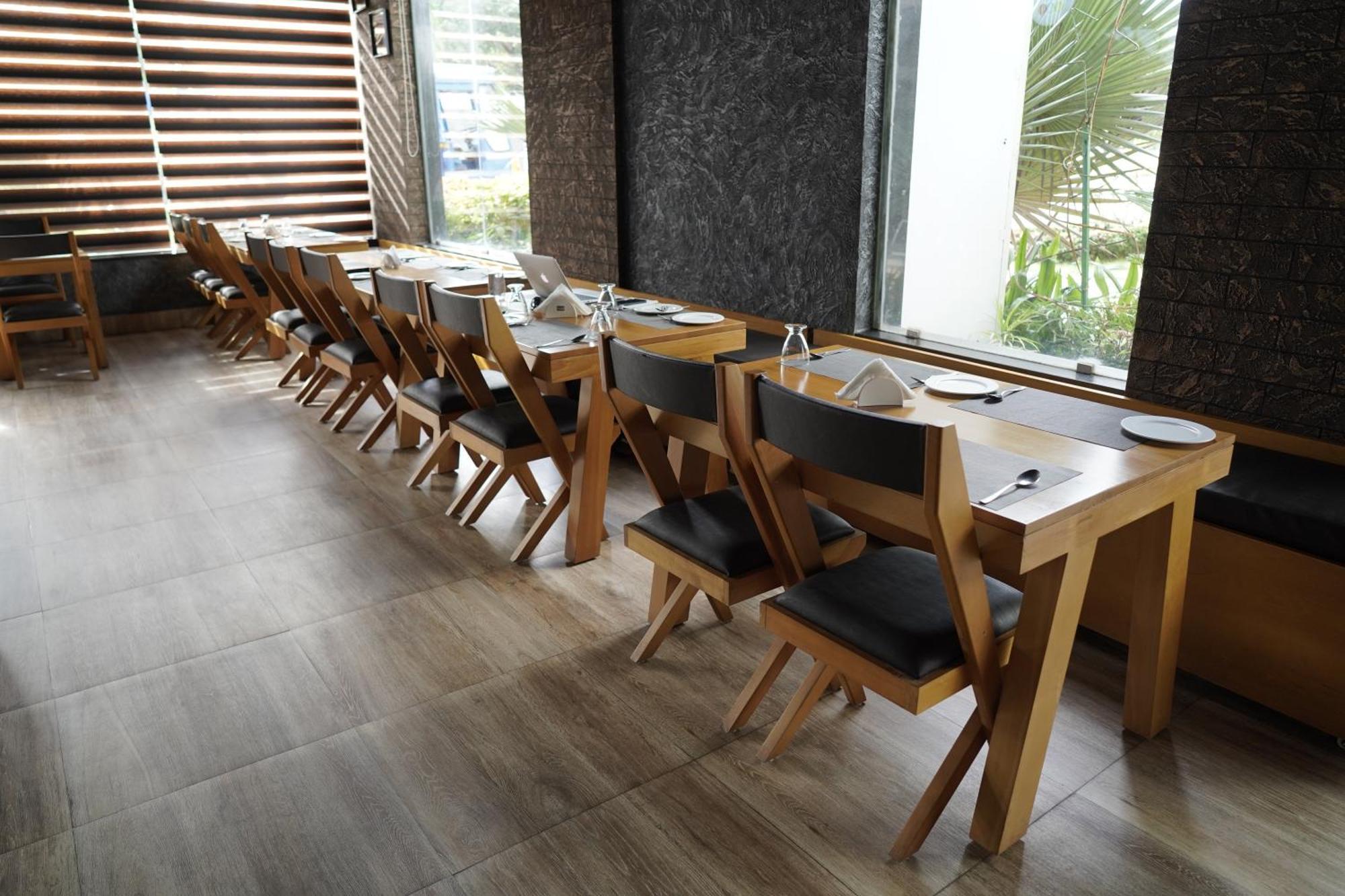 Kent Baywatch Suites Kochi المظهر الخارجي الصورة